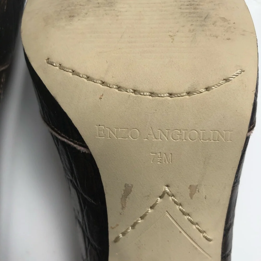 Enzo Angiolini bronze peep toe heels